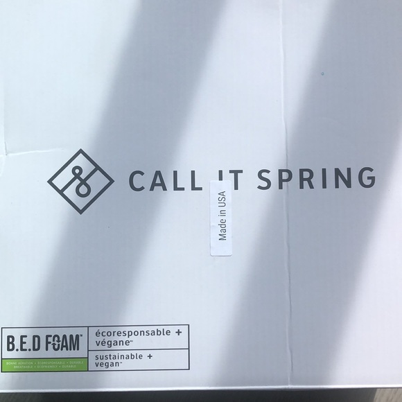 Sz 8-Silver “ Gretchen” heels - Picture 3 of 7